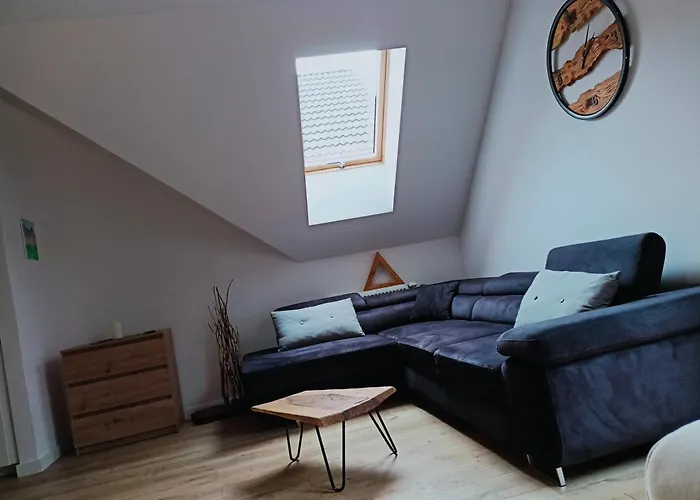 Apartment Szum Lomnicy *